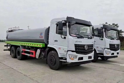 東風(fēng)D3L后雙橋國六20噸灑水車圖片 東風(fēng)D3L后雙橋國六20噸灑水車圖片
