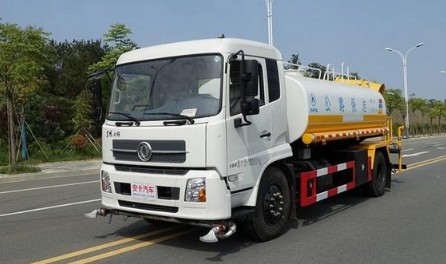 東風(fēng)天錦國(guó)六14噸灑水車 東風(fēng)天錦國(guó)六14噸灑水車